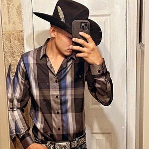 Meet your Posher, Sergio